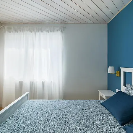 Casa Noastra De La Mare Нэводари